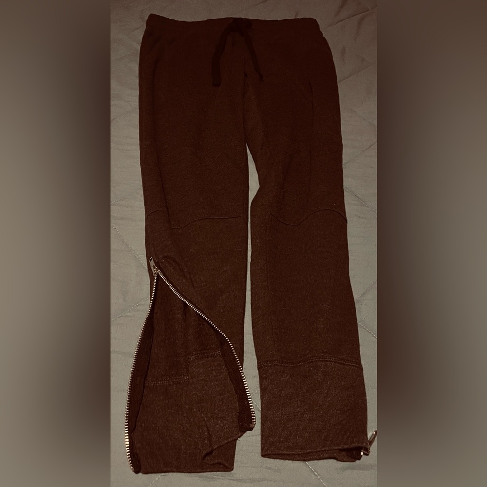 GAP Black Mid Rise Jogger Sweatpants with Zipper; Women’s Size Small
